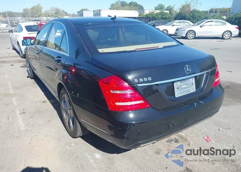 2011 Mercedes-Benz S 550 from USA, damaged, VIN WDDNG7BB7BA362371